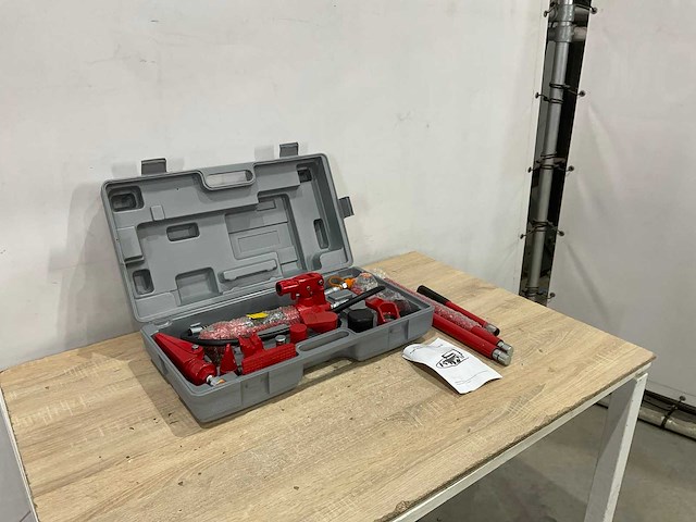 Vdt - hydraulische krik 4 ton - afbeelding 2 van  10