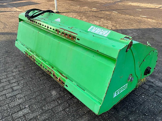 Vdw veeg-24 veegmachine - afbeelding 3 van  9