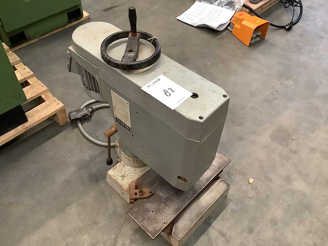Veb - 1974 - nml 60 - tafelboormachine - afbeelding 1 van  4