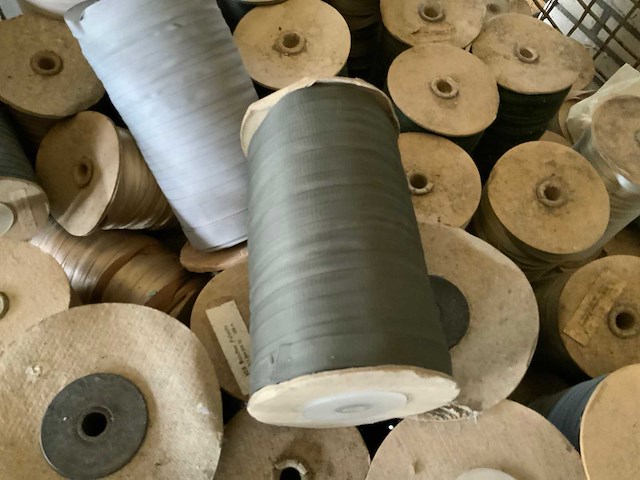 Veb bandtex partij pulsnitz lint rollen - afbeelding 6 van  8