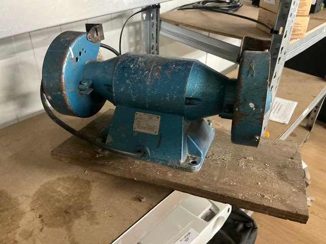 Veb es40 werkbankslijpmachine - afbeelding 3 van  3