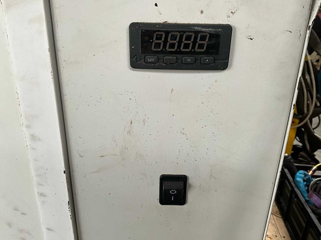 Vebabox 2700kkd temperatuurgecontroleerde transport- of opslagbox - afbeelding 8 van  9