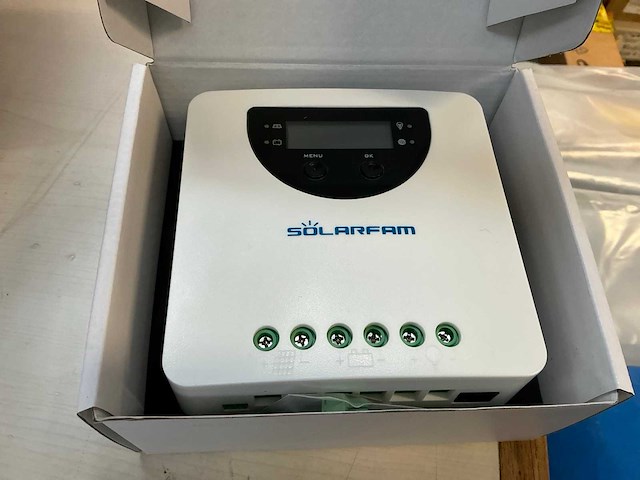 Vechline zonnepaneel met omvormer - afbeelding 5 van  5