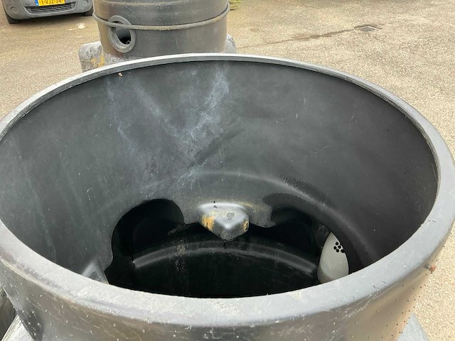 Veco-clear sn1000 horizontale opslagtank - afbeelding 4 van  4