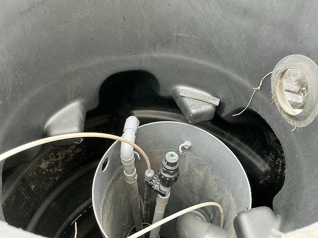 Veco-clear sn1000 horizontale opslagtank - afbeelding 3 van  4