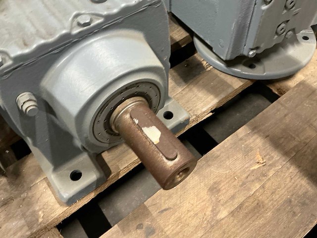 Vector en sew motorreductor (4x) - afbeelding 5 van  9