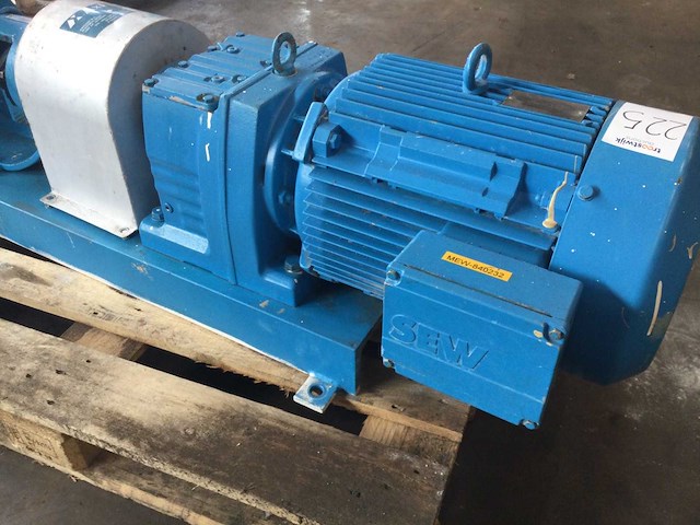 Vector vloeistofpomp - afbeelding 7 van  7