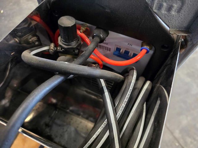 Vector welding - c 71 - plasmasnijmachine - afbeelding 9 van  10