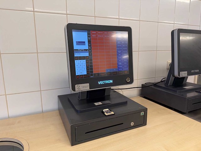 Vectron pos touch 15 touchscreen kassasysteem met kassalade en bonnenprinter - afbeelding 2 van  4