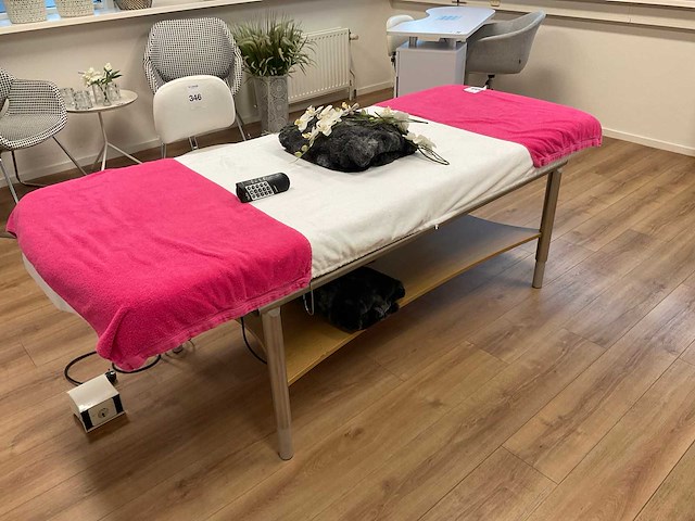 Veda behandeltafel - afbeelding 1 van  6