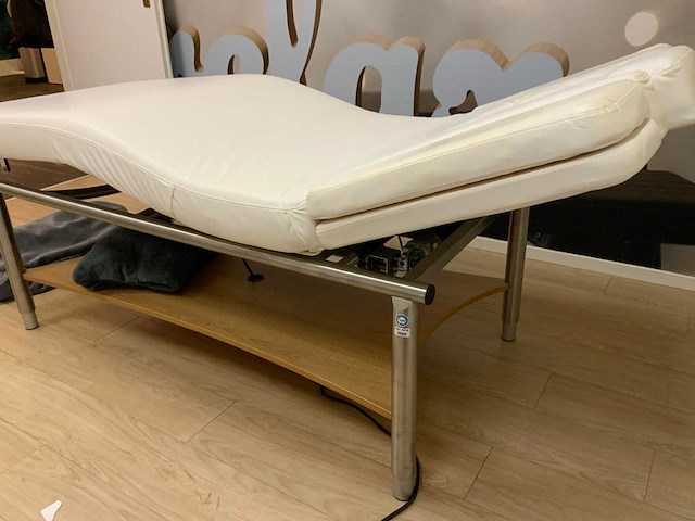 Veda behandeltafel - afbeelding 3 van  12