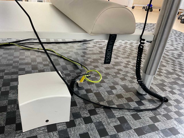 Veda cosmoderm behandeltafel - afbeelding 4 van  17