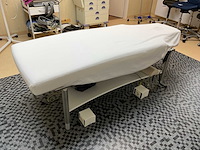 Veda cosmoderm behandeltafel - afbeelding 14 van  17