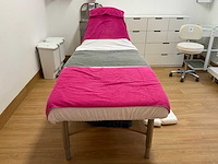 Veda cosmoderm behandeltafel - afbeelding 16 van  21