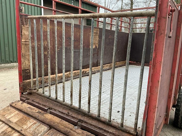 Veeaanhangwagen - afbeelding 9 van  19