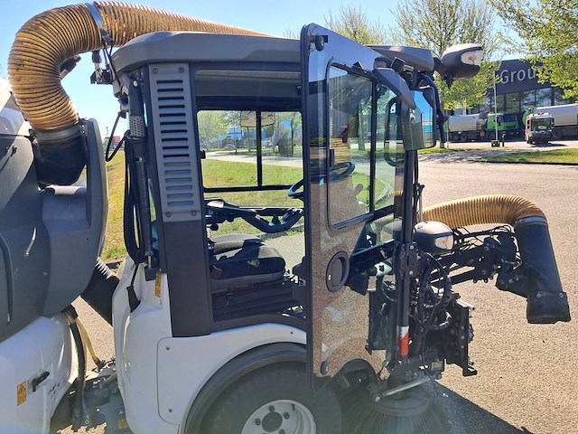 Veeg-/zuigmachine, kärcher, mc 130 plus, 2019 - afbeelding 24 van  47