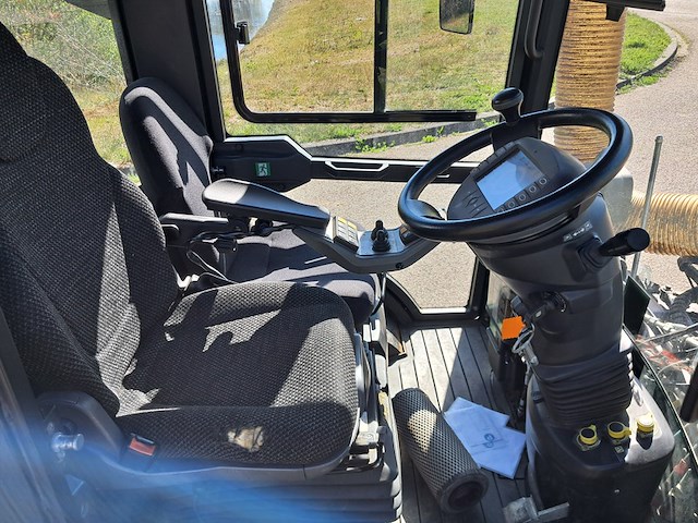 Veeg-/zuigmachine, kärcher, mc 130 plus, 2019 - afbeelding 26 van  47