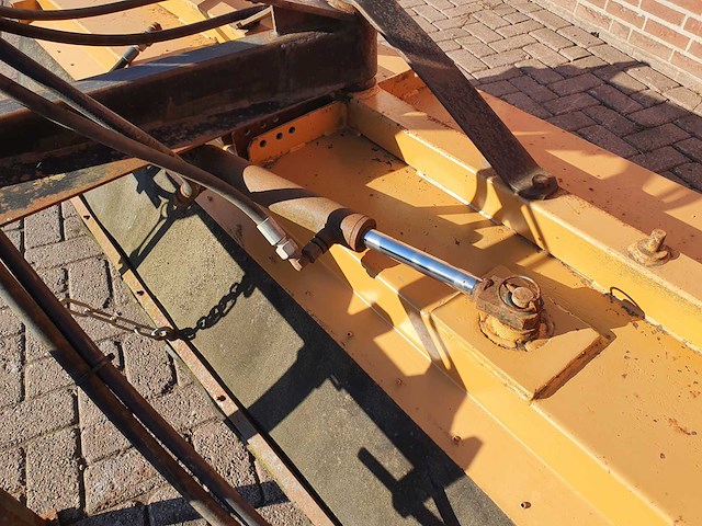 Veegbezem hydraulisch - afbeelding 7 van  7