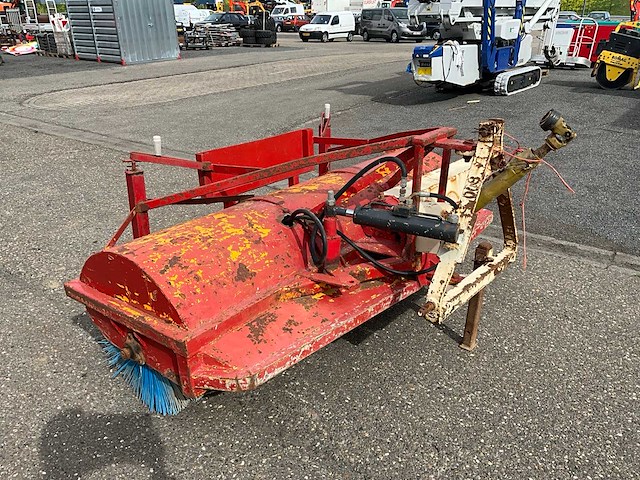 Veegmachine 2200mm - afbeelding 7 van  13
