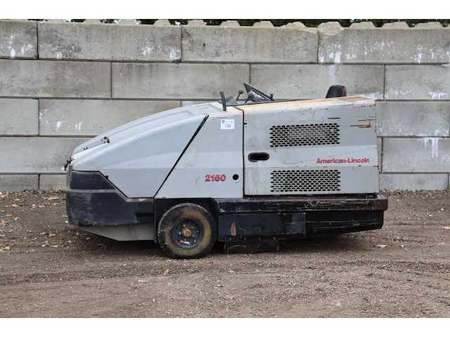 Veegmachine american-lincoln 2160 diesel 1997 - afbeelding 1 van  1