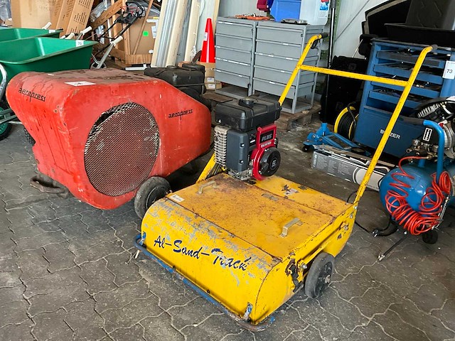 Veegmachine & compressor - afbeelding 1 van  9