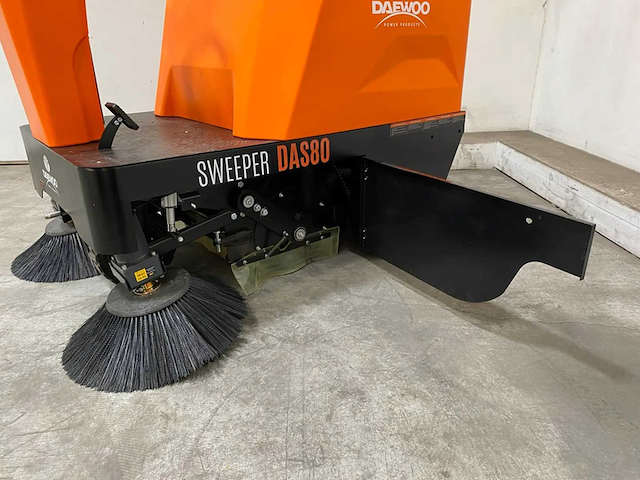 Veegmachine, daewoo, das 80, 2026 - afbeelding 9 van  18