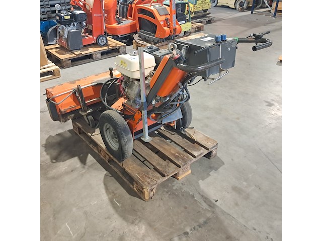 Veegmachine hydraulisch 100cm benzine, kersten, k2000g, 2018 - afbeelding 12 van  17