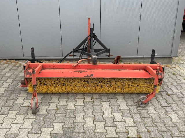 Veegmachine hydraulisch - afbeelding 1 van  7