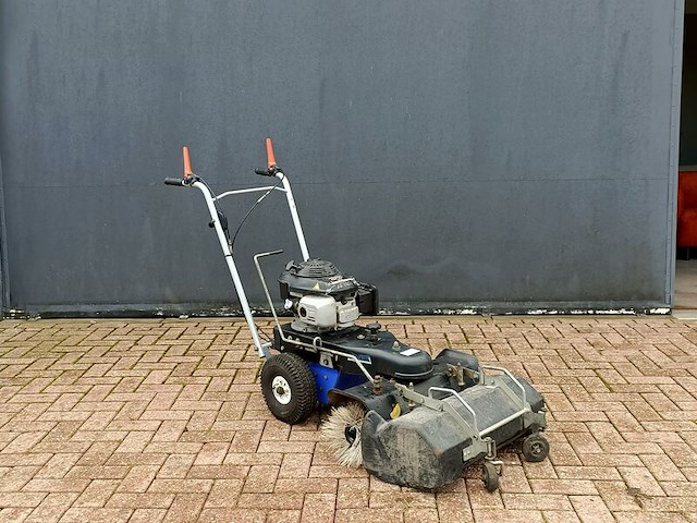 Veegmachine, iseki, hk70 honda gcv135 motor, 2010 - afbeelding 3 van  7