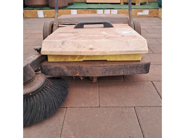 Veegmachine karcher, 970 - afbeelding 9 van  12