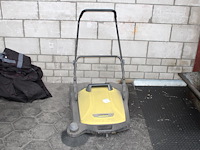 Veegmachine karcher s6. bouwjaar 2021. - afbeelding 1 van  2