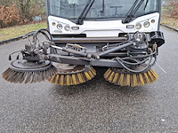Veegmachine met 3-delige borstel, johnston sweepers, c401 euro 6, 2015 - afbeelding 3 van  56