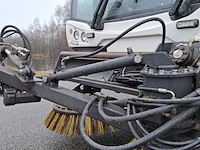 Veegmachine met 3-delige borstel, johnston sweepers, c401 euro 6, 2015 - afbeelding 6 van  56