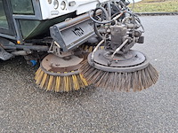 Veegmachine met 3-delige borstel, johnston sweepers, c401 euro 6, 2015 - afbeelding 8 van  56