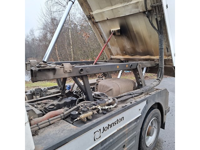 Veegmachine met 3-delige borstel, johnston sweepers, c401 euro 6, 2015 - afbeelding 29 van  56