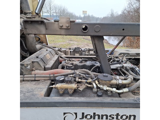 Veegmachine met 3-delige borstel, johnston sweepers, c401 euro 6, 2015 - afbeelding 30 van  56
