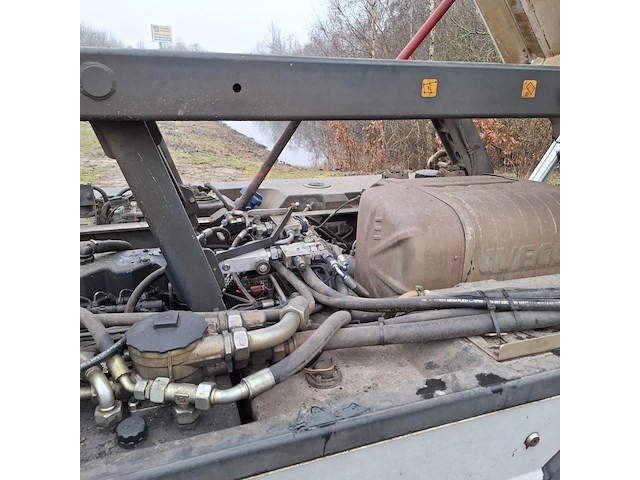 Veegmachine met 3-delige borstel, johnston sweepers, c401 euro 6, 2015 - afbeelding 32 van  56