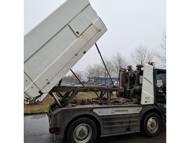 Veegmachine met 3-delige borstel, johnston sweepers, c401 euro 6, 2015 - afbeelding 35 van  56