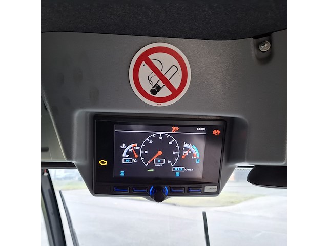 Veegmachine met 3-delige borstel, johnston sweepers, c401 euro 6, 2015 - afbeelding 49 van  56