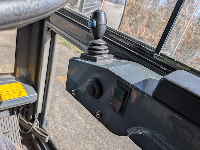 Veegmachine, ravo, 4-series cng, 2016 - afbeelding 18 van  41