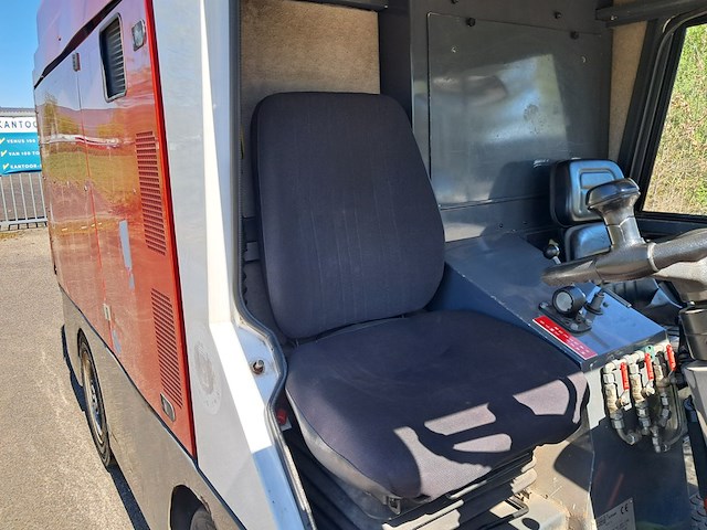 Veegmachine, ravo, 4-series cng, 2017 - afbeelding 18 van  42