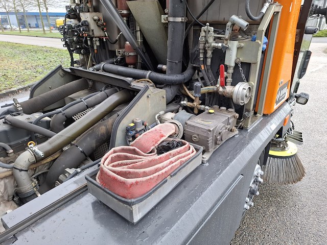 Veegmachine, ravo, euro 6, 2015 - afbeelding 32 van  61