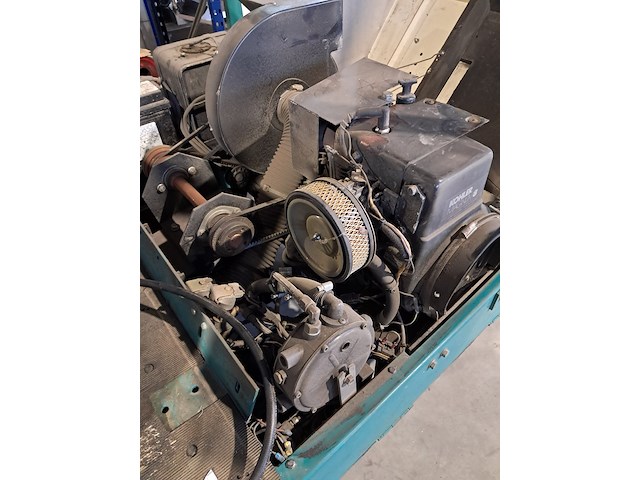 Veegmachine, tennant, 215, groen, 1998 - afbeelding 19 van  34