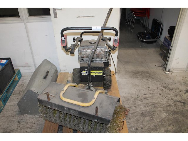 Veegmachine texas andreas petersen handy sweep 600r. bouwjaar 2008. - afbeelding 1 van  5