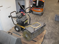 Veegmachine texas andreas petersen handy sweep 600r. bouwjaar 2008. - afbeelding 2 van  5