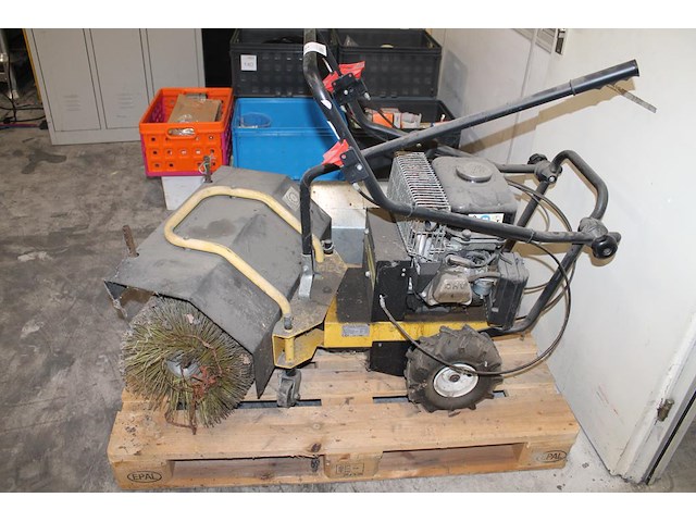 Veegmachine texas andreas petersen handy sweep 600r. bouwjaar 2008. - afbeelding 3 van  5