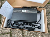 Veegmachine - afbeelding 8 van  9