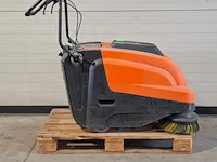 Veegzuigmachine 75cm accu kärcher, km75/40w bp, bouwjaar 2021 - afbeelding 5 van  13