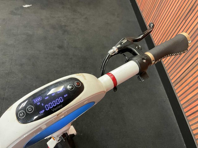 Veelay v5 elektrische step - afbeelding 7 van  13