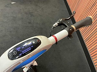 Veelay v5 elektrische step - afbeelding 7 van  13